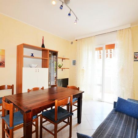 Magica Immobiliare - Doge 22 Apartment Lido di Jesolo Bagian luar foto