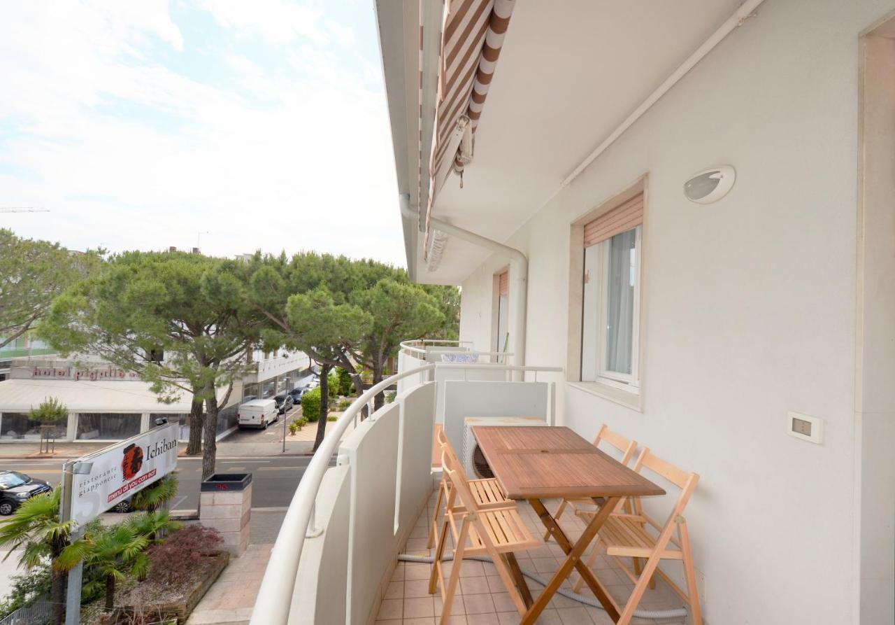 Magica Immobiliare - Doge 22 Apartment Lido di Jesolo Bagian luar foto